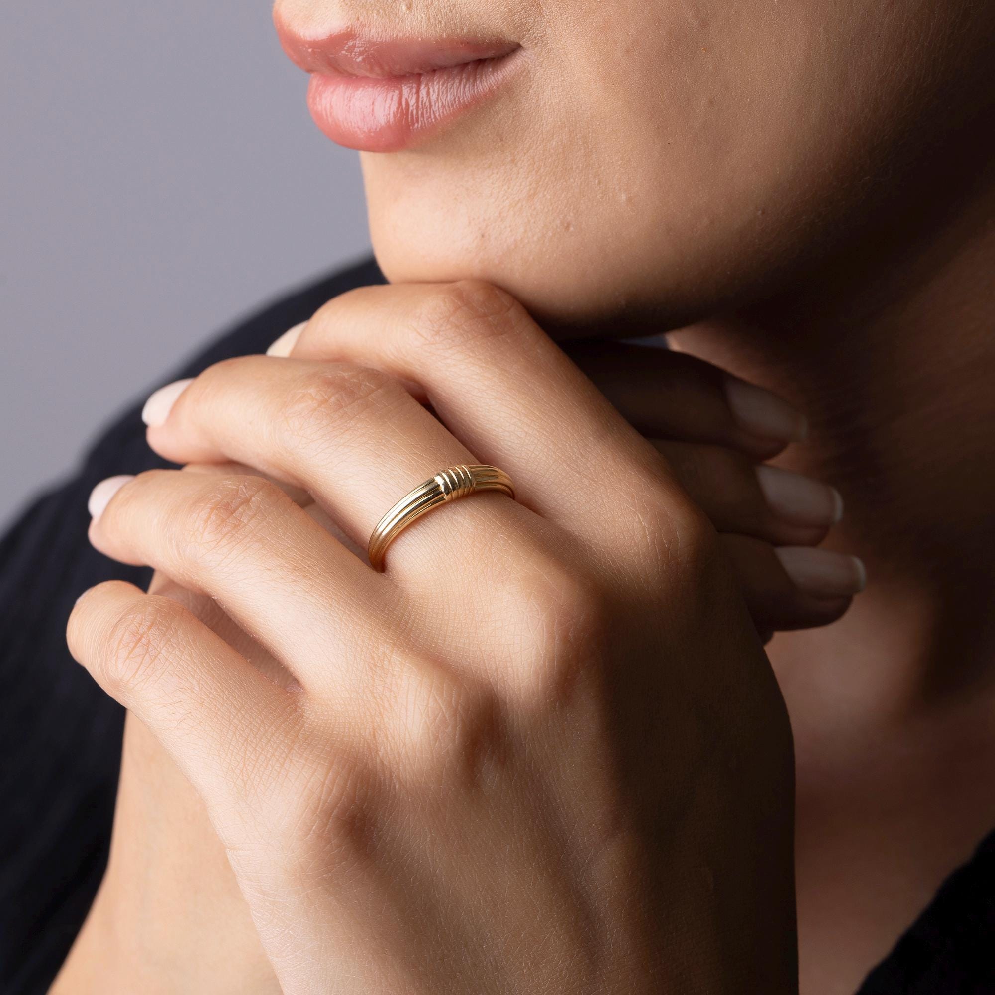 14K Solid Gold Band Ring – 4mm Classic Gold Band