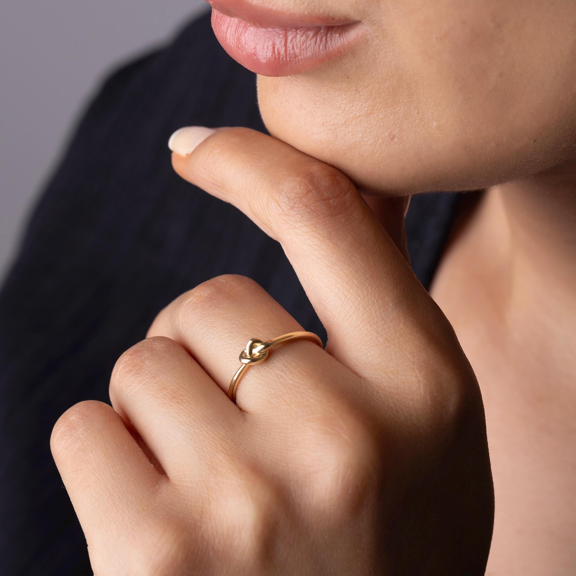 14K Solid Gold Knot Ring – 5mm Love Knot Band, Minimalist Everyday Jewelry