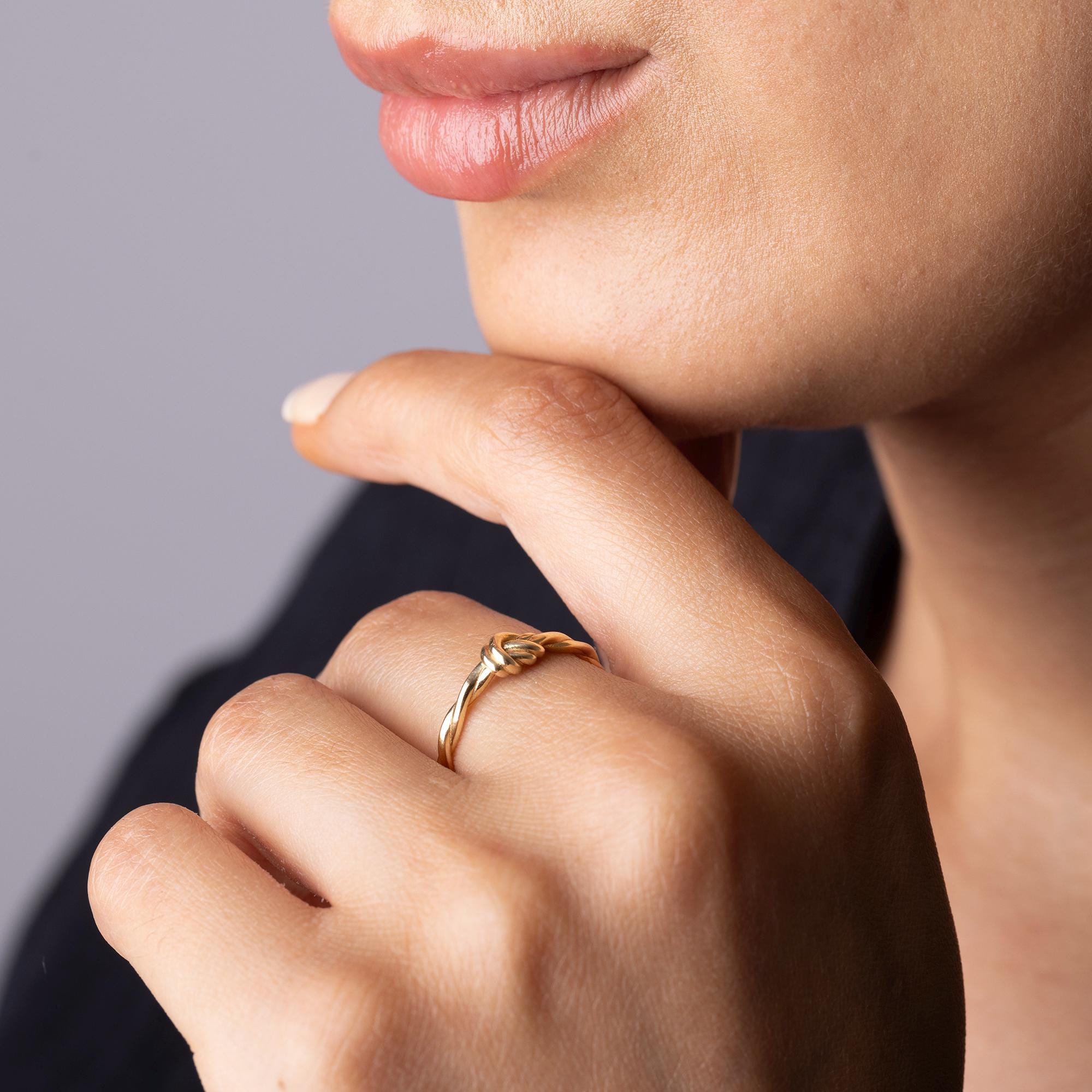 14K Solid Gold Knot Ring – 5mm Love Knot Band, Handmade Minimalist Jewelry