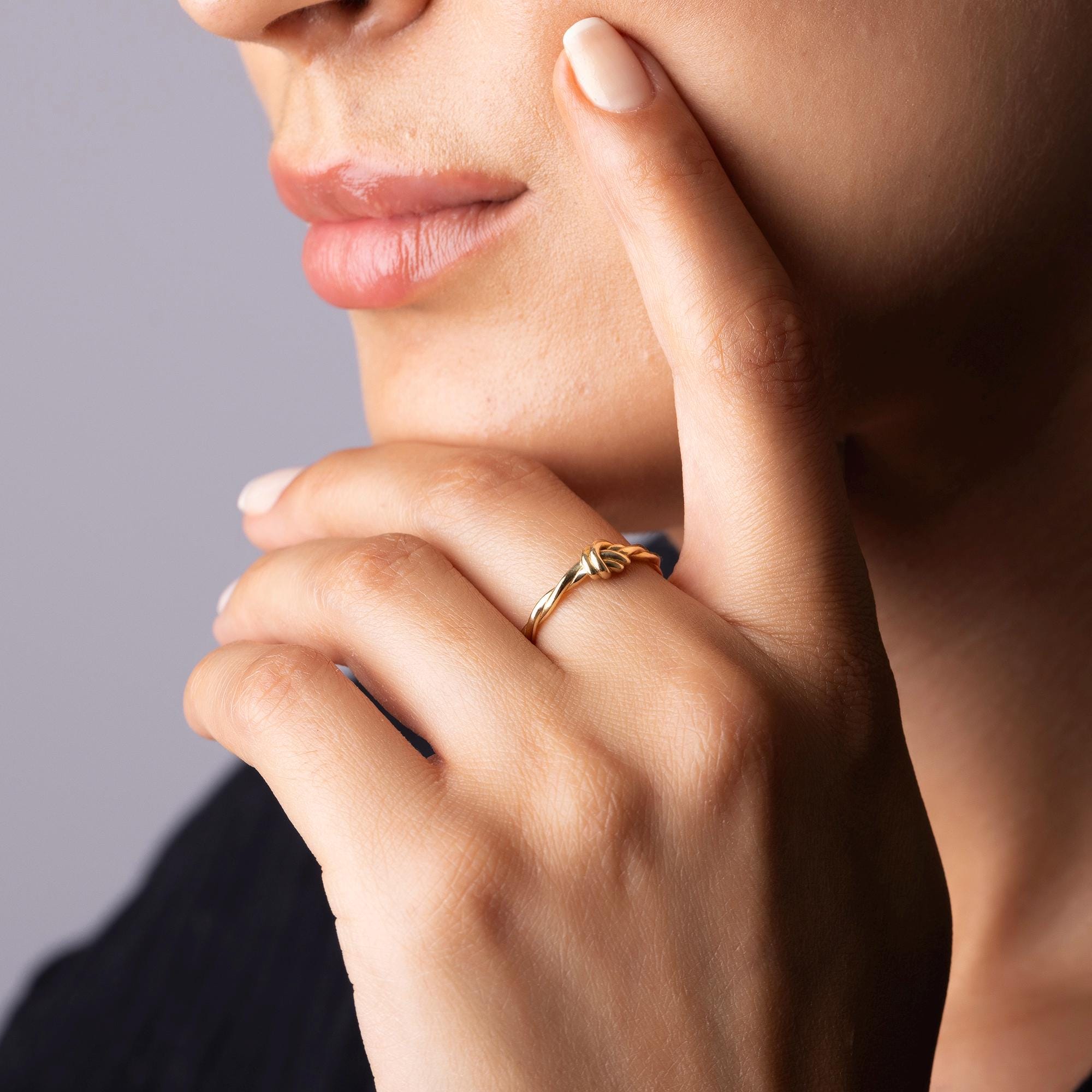 14K Solid Gold Knot Ring – 5mm Love Knot Band, Handmade Minimalist Jewelry