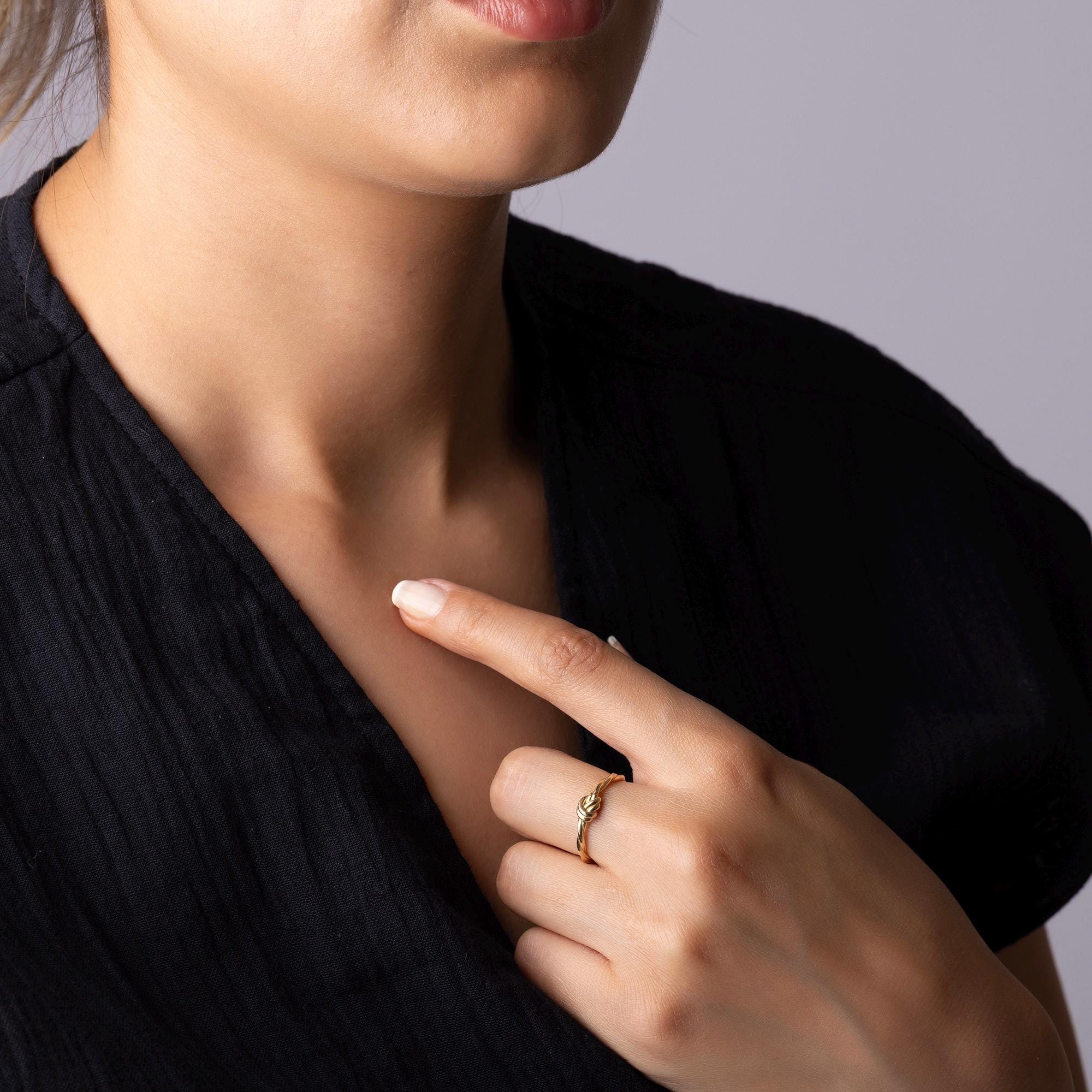 14K Solid Gold Knot Ring – 5mm Love Knot Band, Handmade Minimalist Jewelry